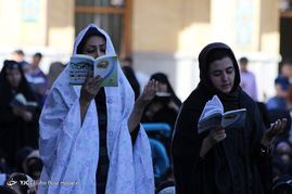 مراسم دعای عرفه در حرم شاهچراغ(ع)_شیراز