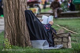 مراسم دعای عرفه و تشییع پیکر شهدای گمنام در همدان