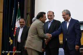 دوازدهمین جشنواره تعاونی‌های برتر، بعداز ظهر امروز دوشنبه (13 شهریورماه) با حضور علی ربیعی وزیر کار ، تعاون و رفاه اجتماعی در مجموعه فرهنگی تلاش برگزار شد.
