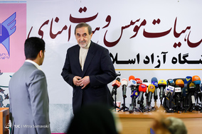 نشست خبری علی اکبر ولایتی رئیس هیات موسس و هیات امنای دانشگاه آزاد