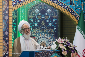 نماز جمعه تهران به امامت آیت الله موحدی کرمانی