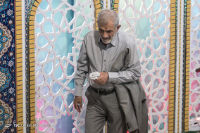 نماز جمعه تهران به امامت آیت الله موحدی کرمانی