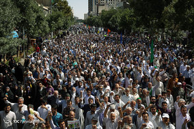 راهپیمایی نمازگزاران نماز جمعه مشهد در حمایت از مسلمانان مظلوم میانمار