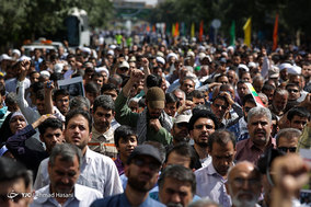 راهپیمایی نمازگزاران نماز جمعه مشهد در حمایت از مسلمانان مظلوم میانمار