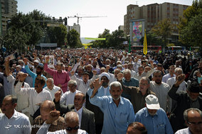 راهپیمایی نمازگزاران نماز جمعه مشهد در حمایت از مسلمانان مظلوم میانمار