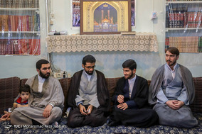 آئین عمامه گذاری طلاب در قم