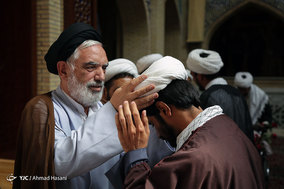مراسم عمامه گذاری طلاب حوزه علمیه خراسان