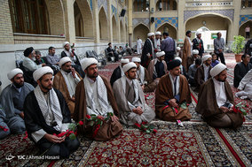 مراسم عمامه گذاری طلاب حوزه علمیه خراسان