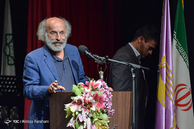 آیین بزرگداشت سیروس ابراهیم زاده، کیانوش عیاری و حسین علیزاده در نوزدهمین جشن بزرگ سینمای ایران