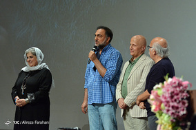 آیین بزرگداشت سیروس ابراهیم زاده، کیانوش عیاری و حسین علیزاده در نوزدهمین جشن بزرگ سینمای ایران
