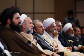 افتتاح پانزدهمین نمایشگاه عطر سیب با حضور شهردار