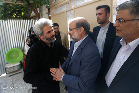 حضور رئیس رسانه ملی در منزل شهید محسن حججی
