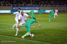 دیدار تیم های منتخب مشهد و منتخب کربلا در ورزشگاه امام رضا (ع) مشهد