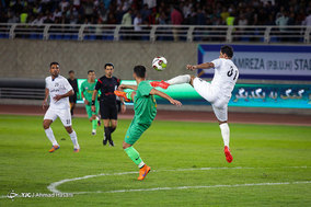 دیدار تیم های منتخب مشهد و منتخب کربلا در ورزشگاه امام رضا (ع) مشهد