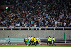 دیدار تیم های منتخب مشهد و منتخب کربلا در ورزشگاه امام رضا (ع) مشهد