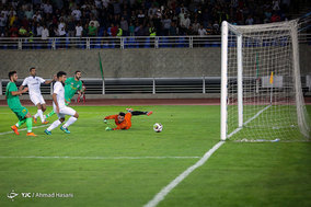 دیدار تیم های منتخب مشهد و منتخب کربلا در ورزشگاه امام رضا (ع) مشهد