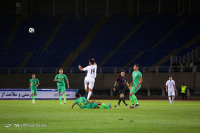 دیدار تیم های منتخب مشهد و منتخب کربلا در ورزشگاه امام رضا (ع) مشهد