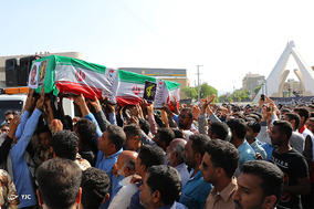 تشییع پیکر شهید روشی، شهید 10 ساله ایرانی در حمله انتحاری داعش در ناصریه عراق - رودان