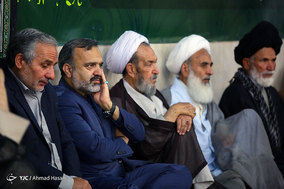مراسم تشییع آیت الله معصومی (نماینده سابق ولی فقیه در دانشگاه آزاد) در مشهد