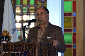 رونمایی از ترجمه دیوان حافظ به زبان صربی