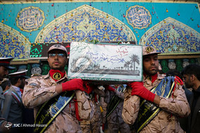 تشییع چهار شهید دفاع مقدس و یک شهید مدافع حرم در مشهد