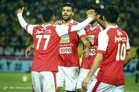 لیگ برتر فوتبال دیدار تیمهای سپاهان و پرسپولیس