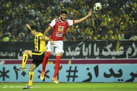 لیگ برتر فوتبال دیدار تیمهای سپاهان و پرسپولیس