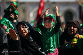 محفل باشکوه شیرخوارگان حسینی در حرم مطهر رضوی