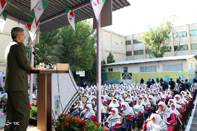 آغاز سال تحصیلی 96-97 با حضور وزیر دفاع