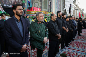 مراسم وداع با پیکر پاک شهید محسن حججی در حرم مطهر امام رضا (ع)