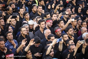 مراسم تشییع پیکر شهیر محسن حججی در میدان امام اصفهان