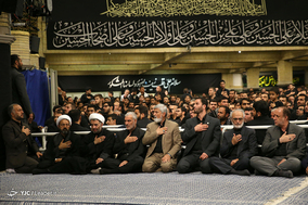 اولین شب مراسم عزاداری امام حسین (ع) در حسینه امام خمینی(ره)