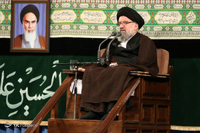 اولین شب مراسم عزاداری امام حسین (ع) در حسینه امام خمینی(ره)