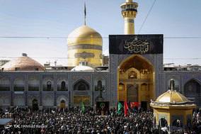 عزاداری ظهر تاسوعا در حرم مطهر امام رضا (ع)