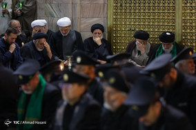 آیین خطبه خوانی شب عاشورا در حرم مطهر امام رضا (ع)