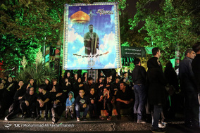 دسته های عزاداری شب عاشورا در خیابان گرگان تهران