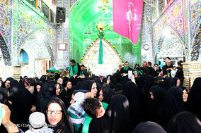 مراسم عزاداری سنتی چارچو گردانی در حسینیه سادات استهبان