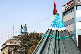 مراسم عزاداری و خیمه سوزان ظهر عاشورا بازار تهران