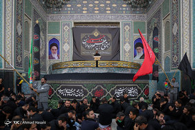عزاداری روز عاشورا در حرم امام رضا (ع)