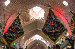 مراسم عزاداری شام غریبان حسینی در بازار تبریز
