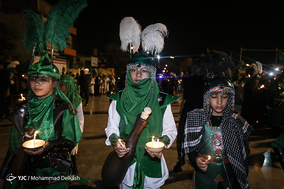 دسته ی عزاداری سقاها در شام غریبان - قم