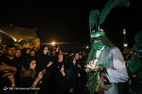دسته ی عزاداری سقاها در شام غریبان - قم