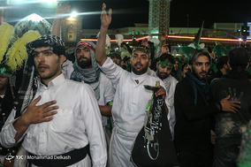 دسته ی عزاداری سقاها در شام غریبان - قم