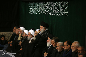 آخرین شب مراسم عزاداری حضرت اباعبدالله الحسین (ع) در حسینیه امام خمینی (ره)