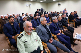 دیدار مسئولان و دست‌اندرکاران حج با رهبر معظم انقلاب