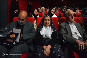 گردهمایی سالمندان با حضور شهردار تهران