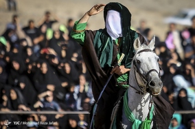 اجرای نمادین واقعه ی عاشورا در شهرستان مبارکه-اصفهان