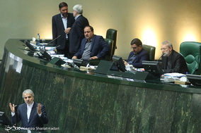 صحن علنی خانه ملت