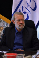 دیدار فرمانده نیروی انتظامی با رئیس مجلس شورای اسلامی