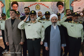 تجدید میثاق فرماندهان نیروی انتظامی با حضرت امام خمینی(ره)
